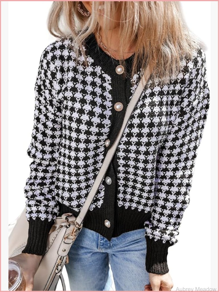 V Neck Button Down Long Sleeve Plaid Knit Cardigan